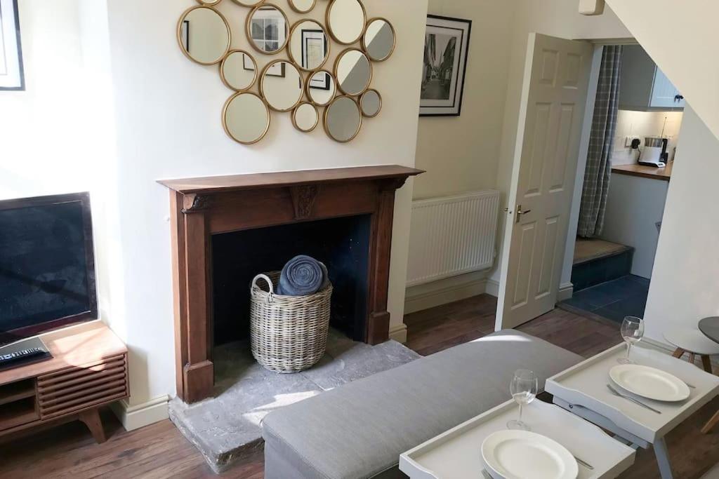 Grade II Townhouse, Ledbury Villa Exterior photo