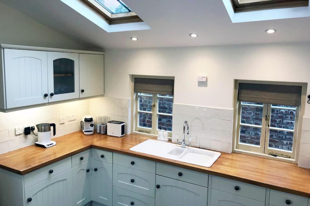 Grade II Townhouse, Ledbury Villa Exterior photo